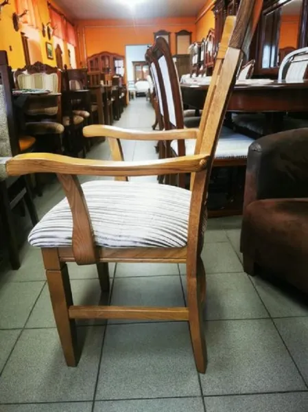 Normandia karfás szék