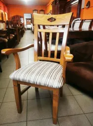 Normandia karfás szék